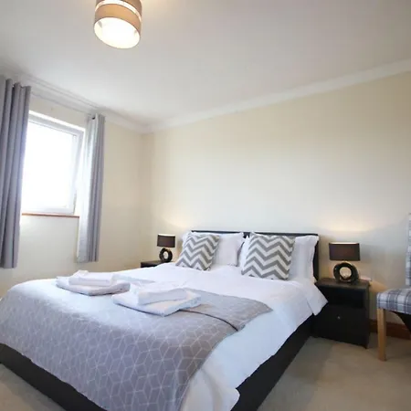 Дом отдыха Woodlands, Little Carloggas, St Mawgan, Newquay, Cornwall, Tr8 4eq *