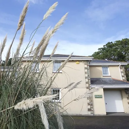 Woodlands, Little Carloggas, St Mawgan, Newquay, Cornwall, Tr8 4eq * Ньюки